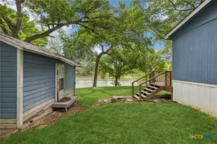 360 Shangrila Ln, New Braunfels, TX 78130 - Photo 33