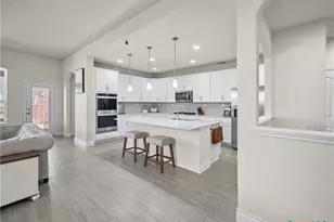 2263 Gran Cielo Trl, New Braunfels, TX 78132 - Photo 7