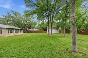 11102 Salado Springs Cir, Salado, TX 76571 - Photo 41