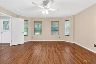 5909 Medina Dr, Killeen, TX 76542 - Photo 9