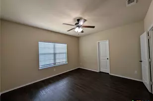 1032 Brown Rock Dr, New Braunfels, TX 78130 - Photo 15