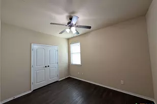 1032 Brown Rock Dr, New Braunfels, TX 78130 - Photo 11
