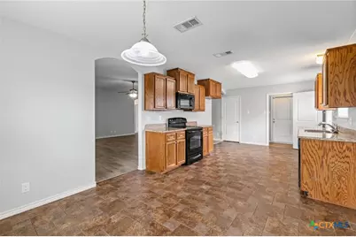 2704 Tarrant County Drive, Killeen, TX 76549 - Photo 7