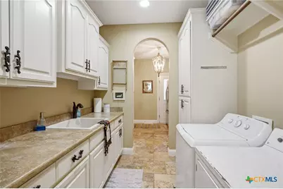 409 and 501 Barbara Street, Ganado, TX 77962 - Photo 11
