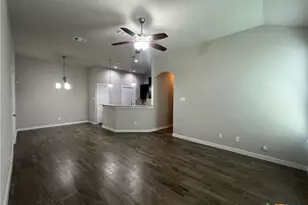 1119 Creekside Orchard, New Braunfels, TX 78130 - Photo 7
