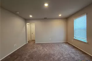 2565 Hiddenbrooke Trace, Seguin, TX 78155 - Photo 15