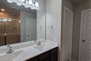 2565 Hiddenbrooke Trace, Seguin, TX 78155 - Photo 25