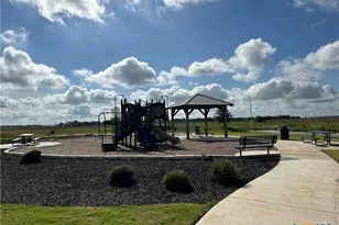 2565 Hiddenbrooke Trace, Seguin, TX 78155 - Photo 39