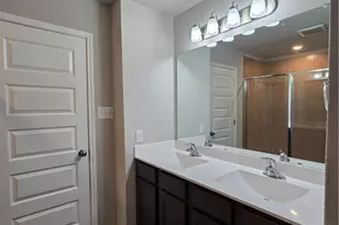 2565 Hiddenbrooke Trace, Seguin, TX 78155 - Photo 21
