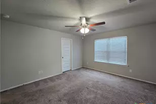 2565 Hiddenbrooke Trace, Seguin, TX 78155 - Photo 21