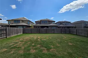 2565 Hiddenbrooke Trace, Seguin, TX 78155 - Photo 29