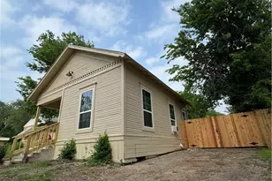 1303 S 13th St, Temple, TX 76504 - Photo 1