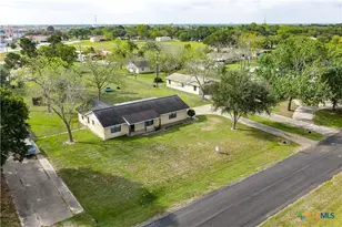 604 Cannon Rd, Victoria, TX 77904 - Photo 37
