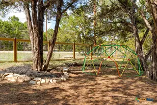 360 Morgan Ct, Fischer, TX 78623 - Photo 9