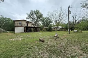 12475 FM 1681, Nixon, TX 78140 - Photo 3