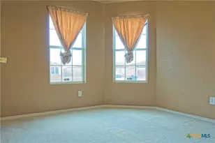 5201 Holster Dr, Killeen, TX 76549 - Photo 7