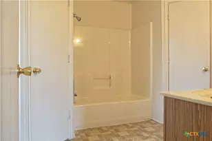 5201 Holster Dr, Killeen, TX 76549 - Photo 13