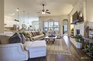 1180 Nutmeg Trl, New Braunfels, TX 78132 - Photo 5