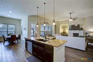 1180 Nutmeg Trl, New Braunfels, TX 78132 - Photo 9