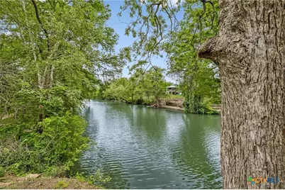 900 Boenig Street, Seguin, TX 78155 - Photo 27