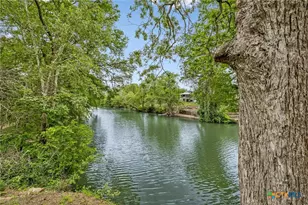 900 Boenig St, Seguin, TX 78155 - Photo 27