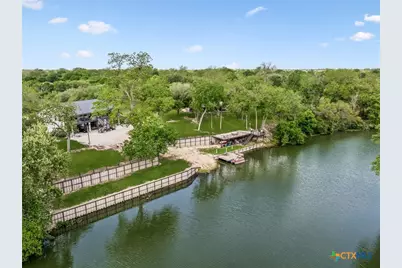 900 Boenig Street, Seguin, TX 78155 - Photo 5
