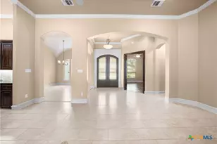 12 Lago Verde Ln, Belton, TX 76513 - Photo 9