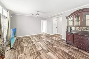 112 N Vivian Stevens St, Port Lavaca, TX 77979 - Photo 13