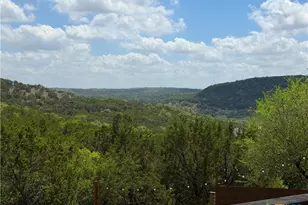 1758 Trail Pass Dr, Canyon Lake, TX 78133 - Photo 3