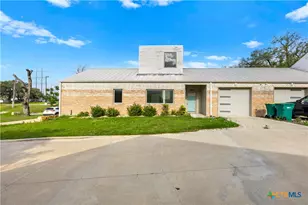 2819 Lone Oak Dr, Belton, TX 76513 - Photo 1