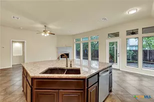 2985 Hidden Mdw, Seguin, TX 78155 - Photo 21