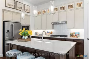 2585 High Ground, San Antonio, TX 78245 - Photo 5