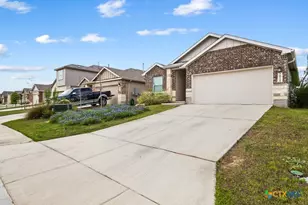 2924 Whinchat, New Braunfels, TX 78130 - Photo 3