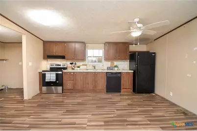 413 West Oaks Drive, Victoria, TX 77905 - Photo 13
