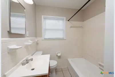126 Bellaire Street, Luling, TX 78648 - Photo 15