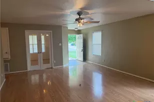 2300 Maedell Dr, Killeen, TX 76542 - Photo 5