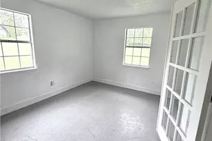 408 N Spring St, Lampasas, TX 76550 - Photo 13