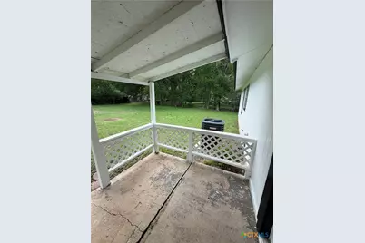 408 N Spring Street, Lampasas, TX 76550 - Photo 29