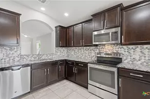 2238 Falcon Way, New Braunfels, TX 78130 - Photo 3