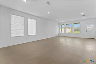 1205 Twisted Crk, New Braunfels, TX 78130 - Photo 17