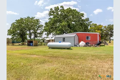 1045 Private Road 7005, Lexington, TX 78947 - Photo 31