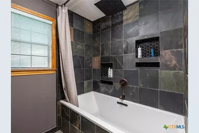 1045 Private Road 7005, Lexington, TX 78947 - Photo 19