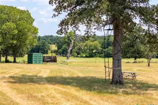 1045 Private Rd 7005, Lexington, TX 78947 - Photo 41