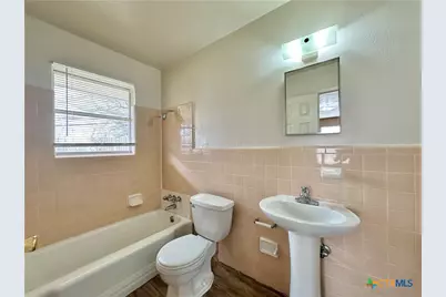 1807 N W S Young Drive, Killeen, TX 76543 - Photo 17