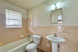 1807 N W S Young Dr, Killeen, TX 76543 - Photo 17