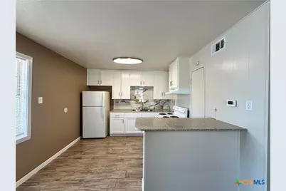 1807 N W S Young Drive, Killeen, TX 76543 - Photo 25