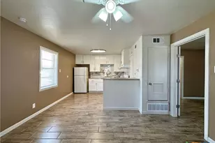 1807 N W S Young Dr, Killeen, TX 76543 - Photo 23