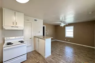 1807 N W S Young Dr, Killeen, TX 76543 - Photo 27