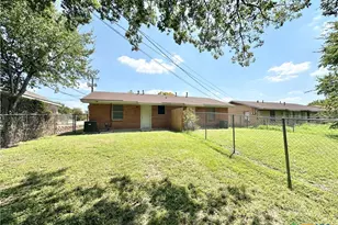 1807 N W S Young Dr, Killeen, TX 76543 - Photo 33