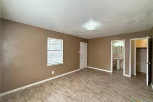 1807 N W S Young Dr, Killeen, TX 76543 - Photo 11